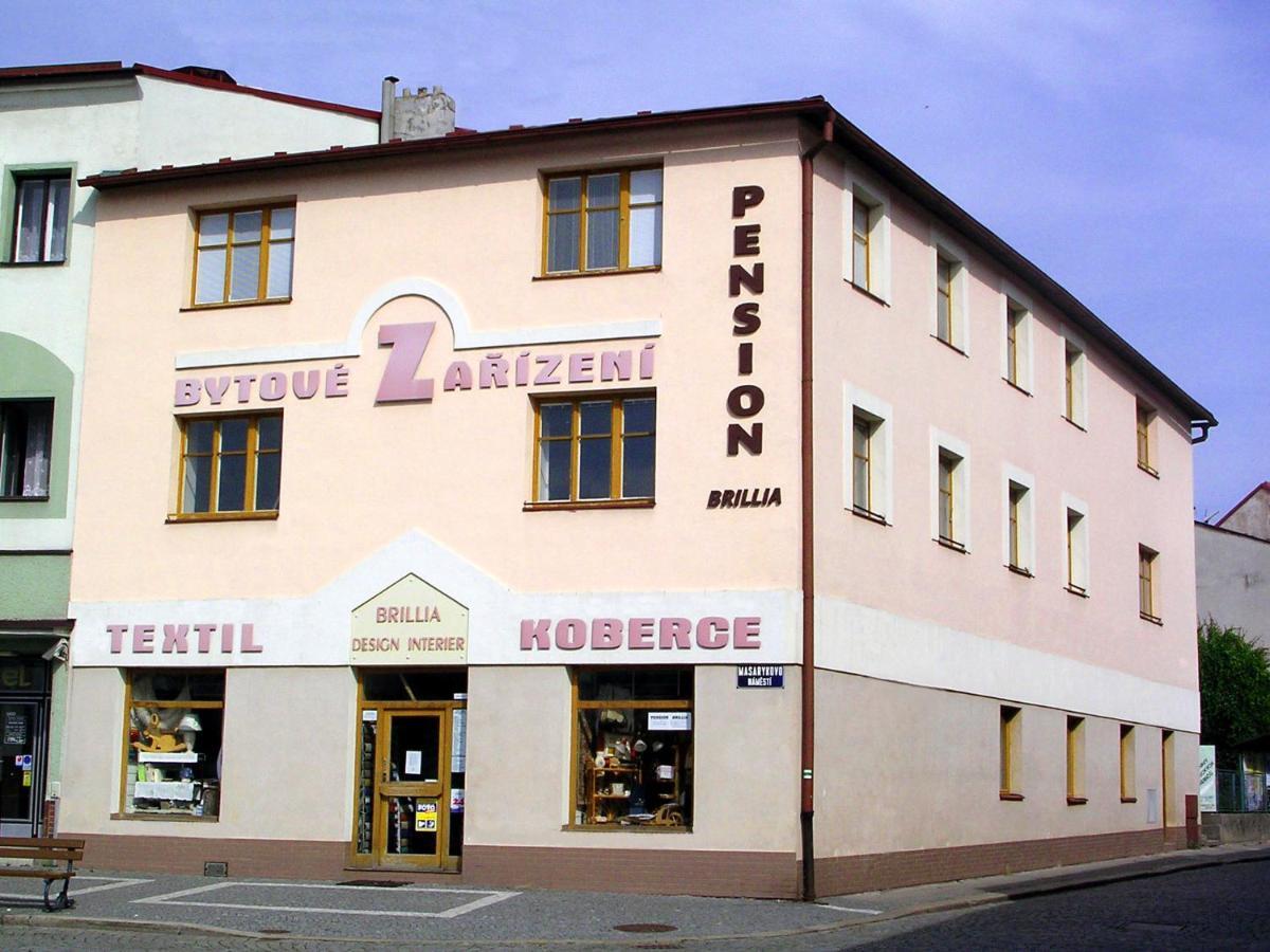 Pension Brillia Police nad Metuji Exterior photo